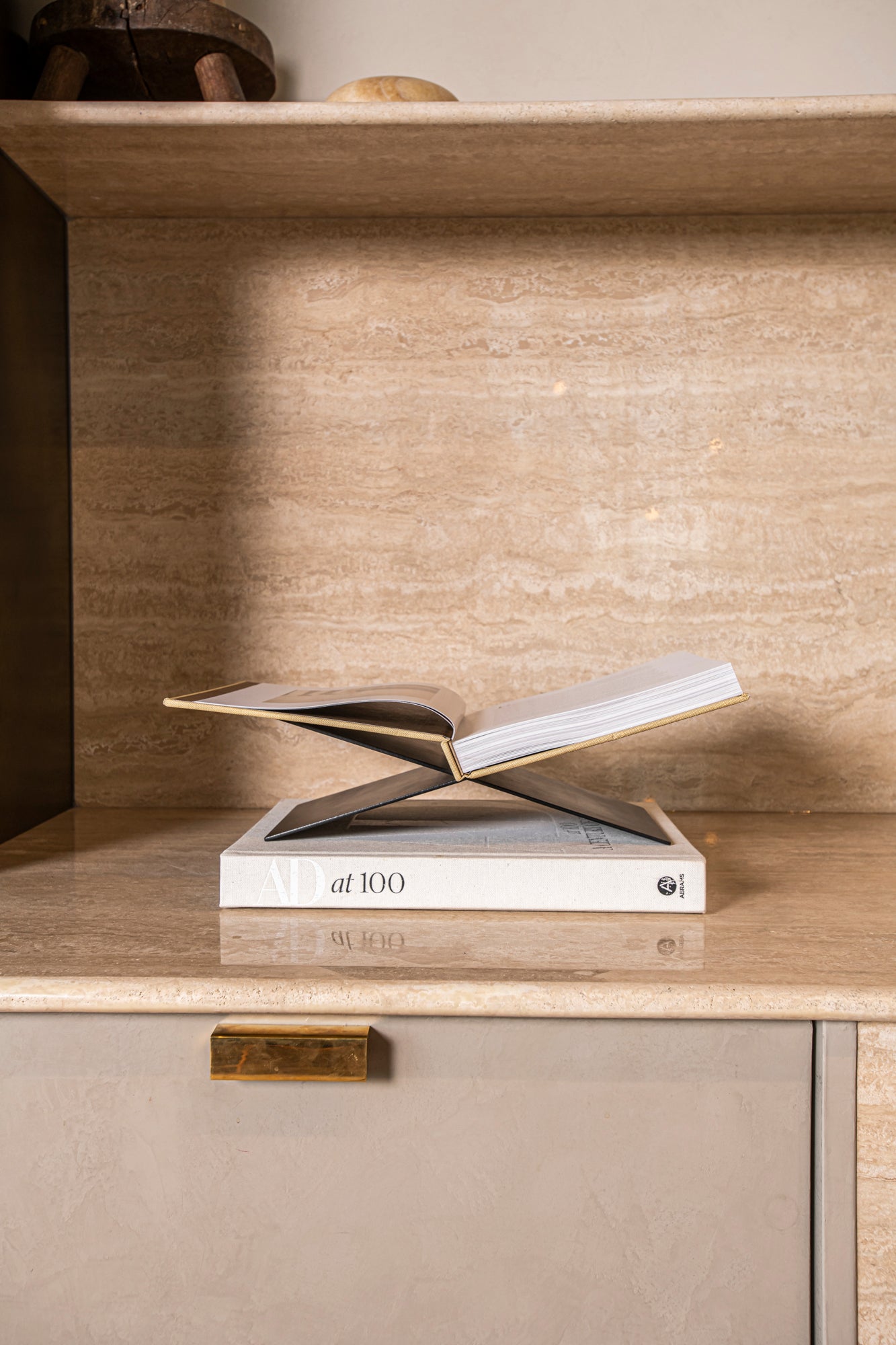 Alexandria Book Holder