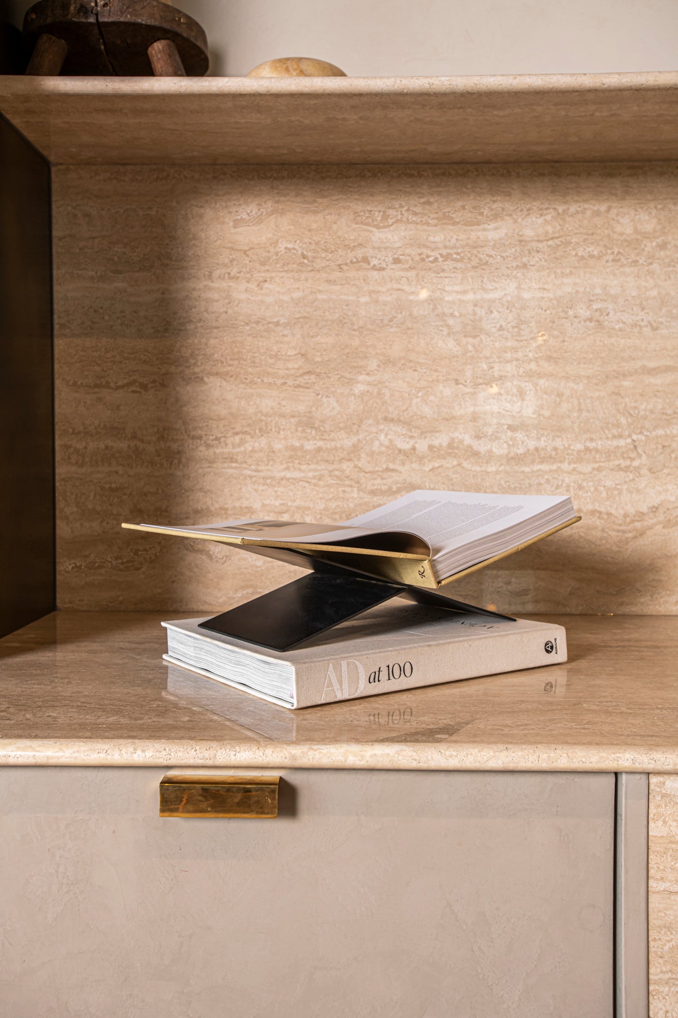 Alexandria Book Holder